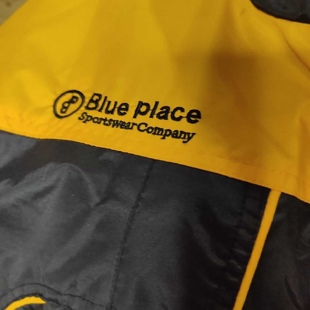 Blue place sportswear outlet