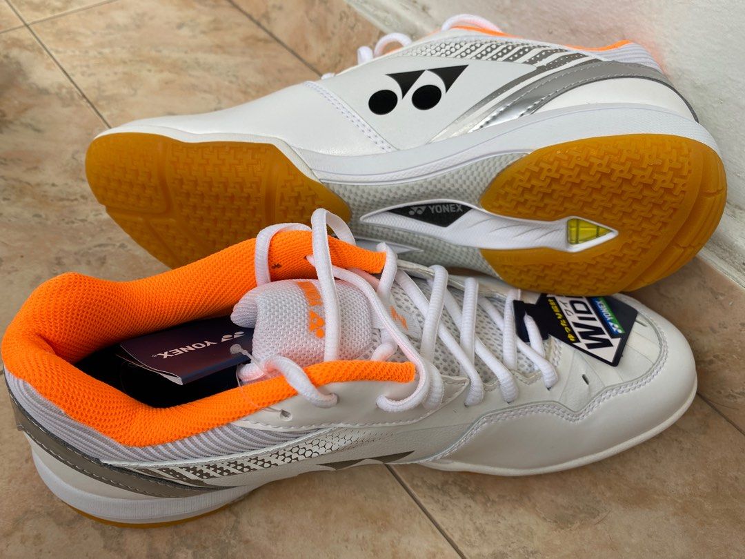 Badminton shoes cheap wide