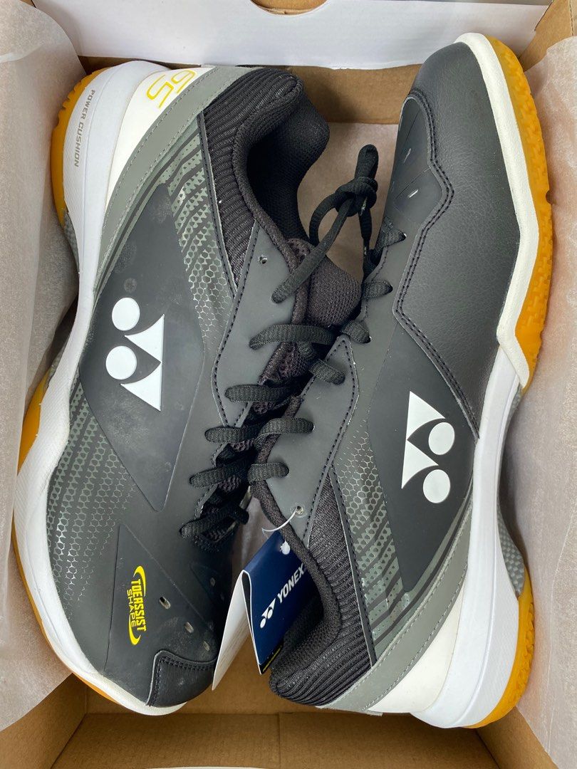 Badminton discount shoes yonex