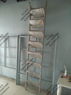 2nd hand Used Surplus Steel Ladder for Scaffolding Set Good Condition Well Function