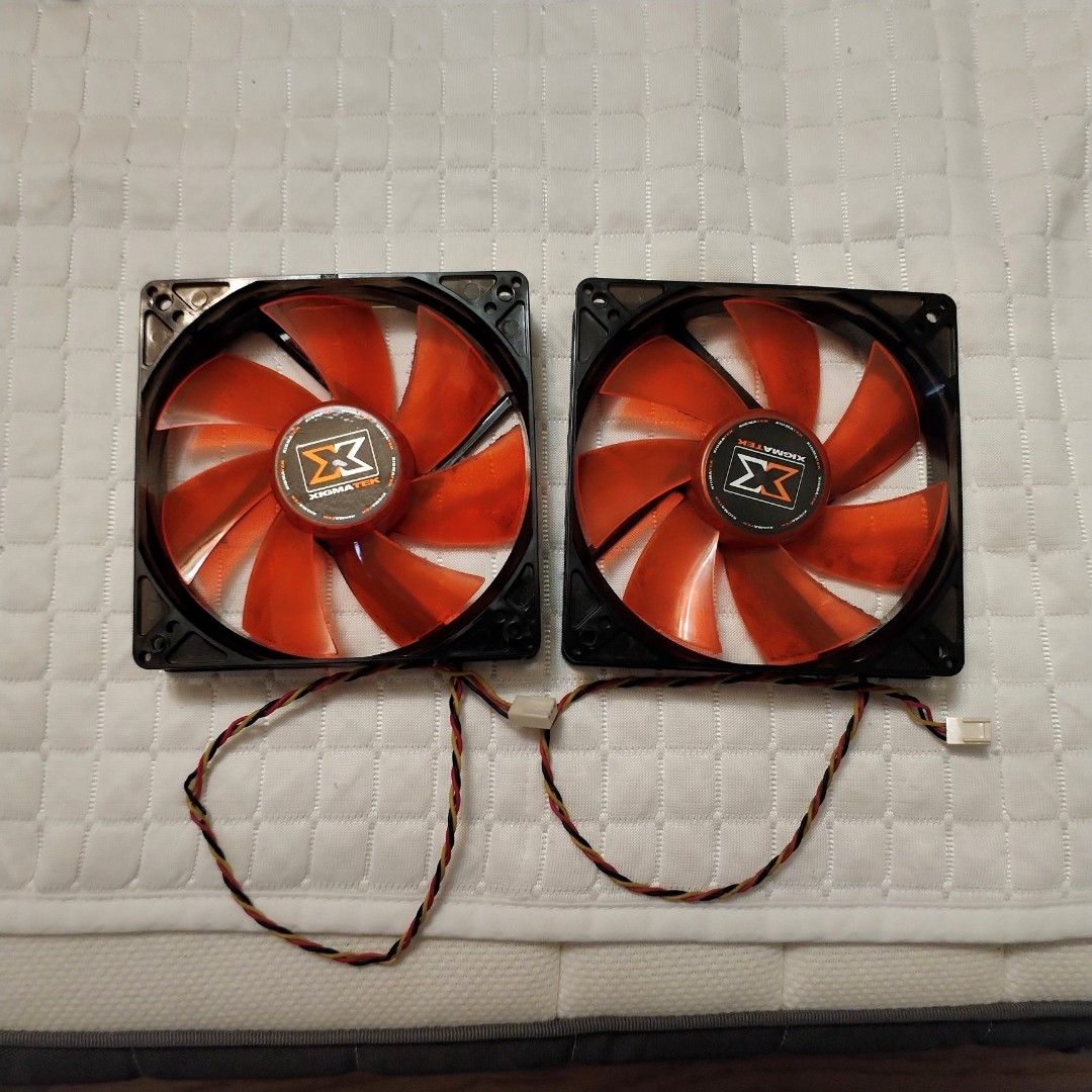2x Xigmatek 12cm Orange 3-Pin PC Cooling Fan, Computers & Tech