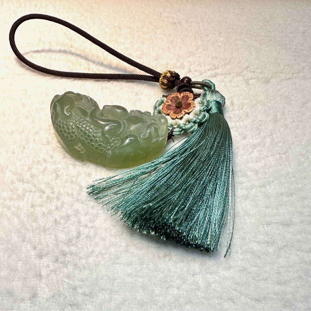Serdentine jade pixiu pendant Hobbies Toys
