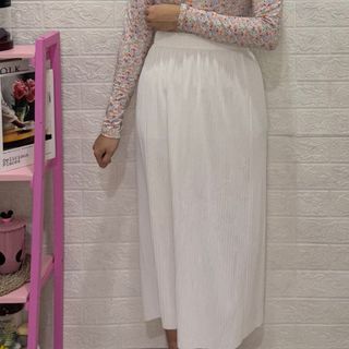 (Kategori: ) berada di . Dikirim oleh bobamilk.apparel (ID iklan 1274735708, Gambar 1). Deskripsi: .