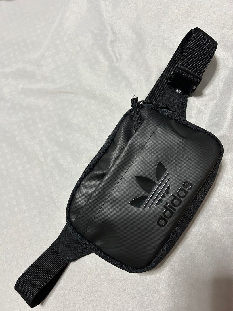 Adidas belt bag 100 Authentic