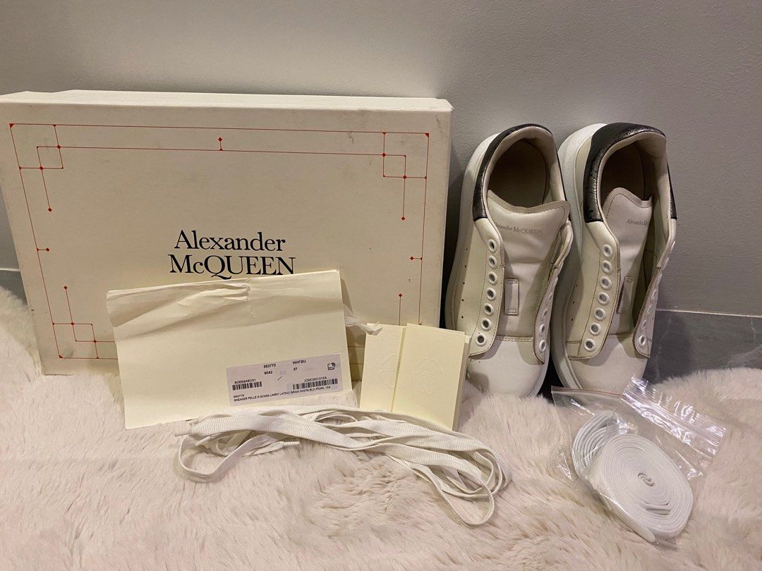 Size 7 shop in alexander mcqueen
