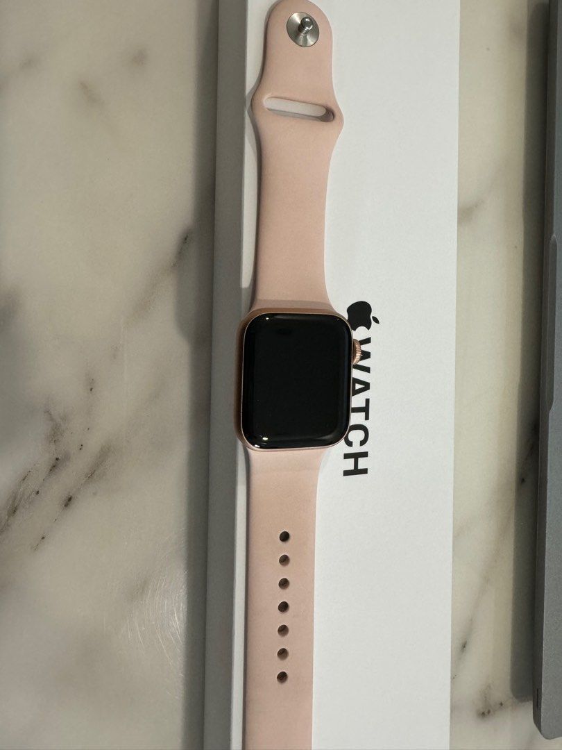 Apple watch se gps 40mm gold alu case with pink sand s online band