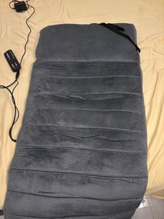 (Category: ) located in . Submitted by imostlysellstuff (Listing ID 1274755585, Image 1). Description: .