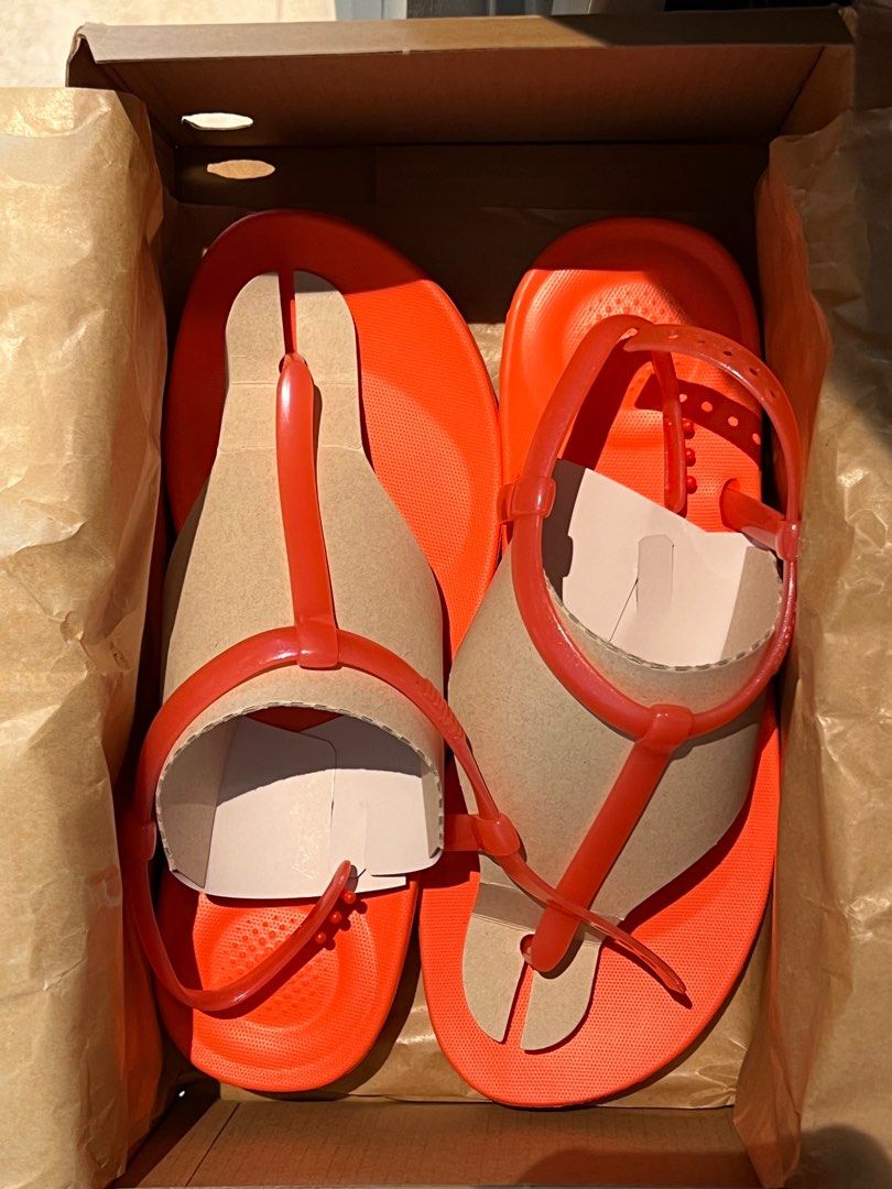 Fitflop beach sandals online