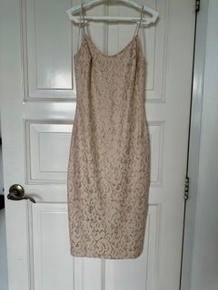 (Category: ) located in . Submitted by kayenshops (Listing ID 1274758009, Image 1). Description: .
