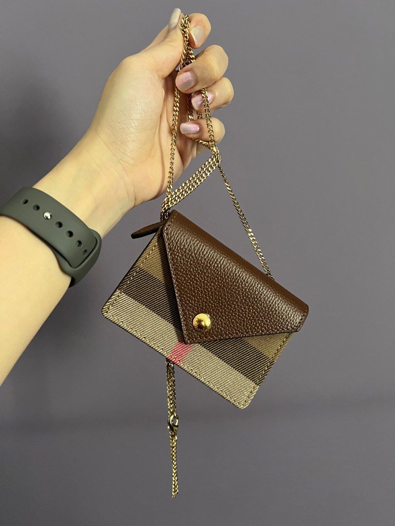 Burberry vintage check and hotsell leather wallet with chain