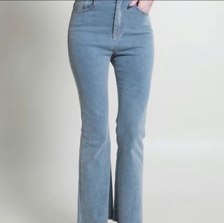 (Category: ) located in . Submitted by lilboutique (Listing ID 1274769120, Image 1). Description: .