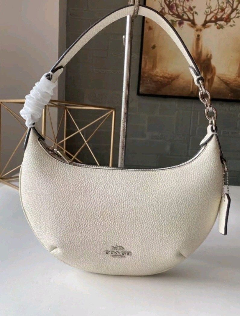 White sales shoulder bag