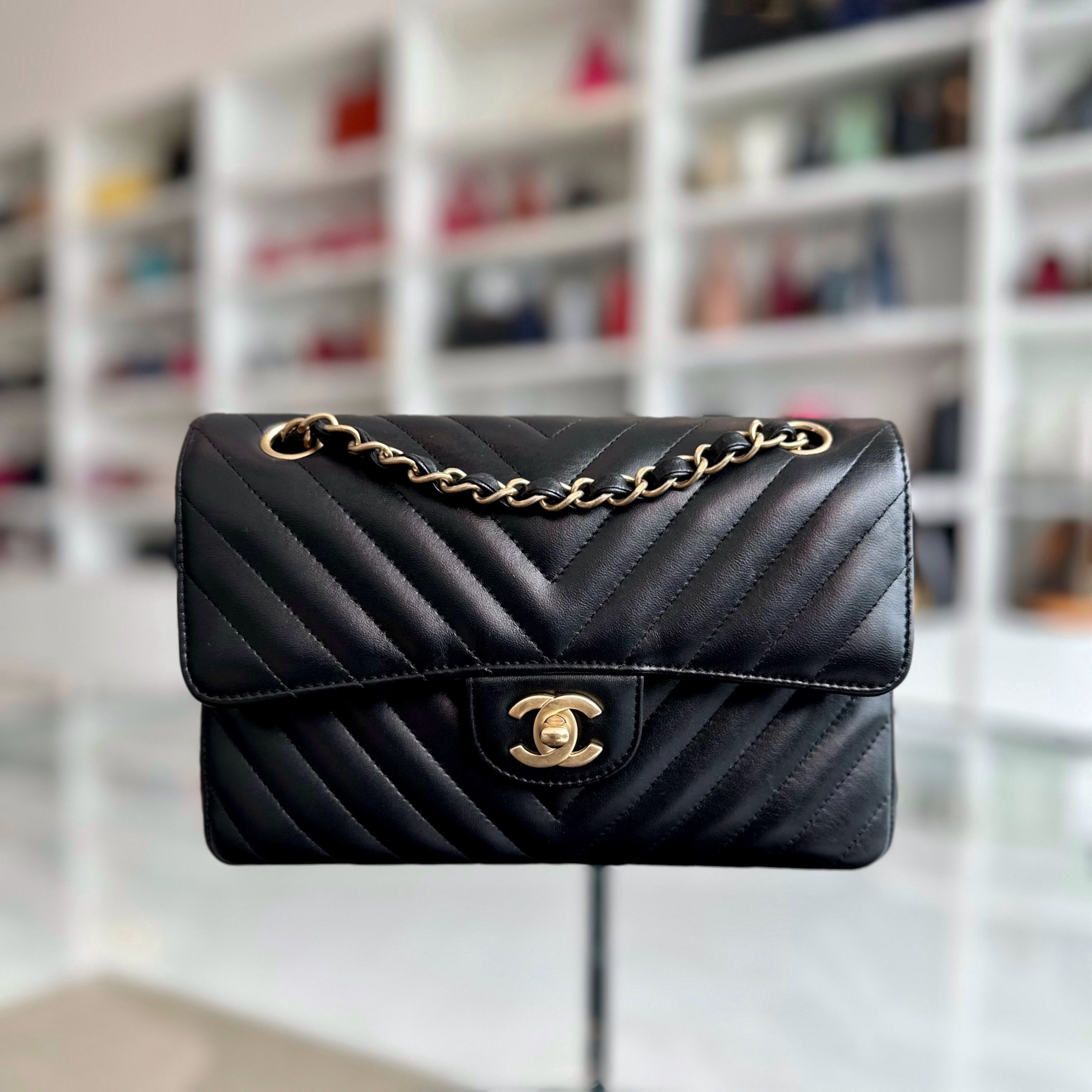Chanel chevron small flap bag sales