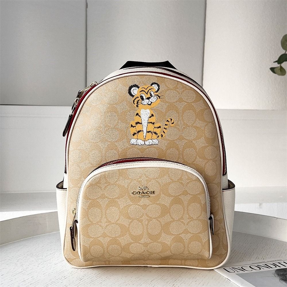 Coach Court Backpack In Signature Canvas With Tiger Women Ladies Bag