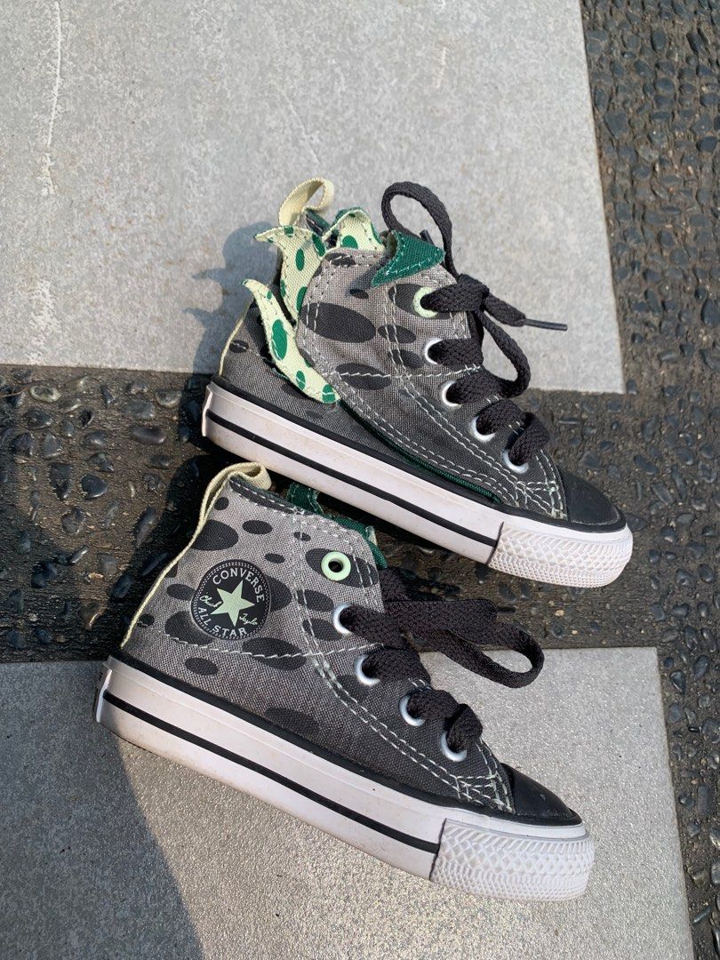 Grey baby converse shop