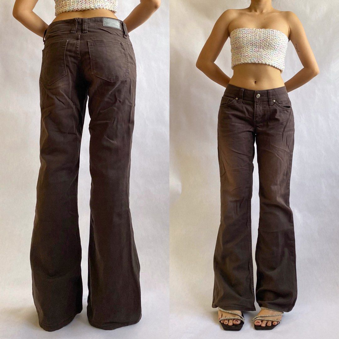 flare pants thick, Women's Fashion, Bottoms, Jeans on Carousell