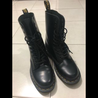 Affordable online dr martens