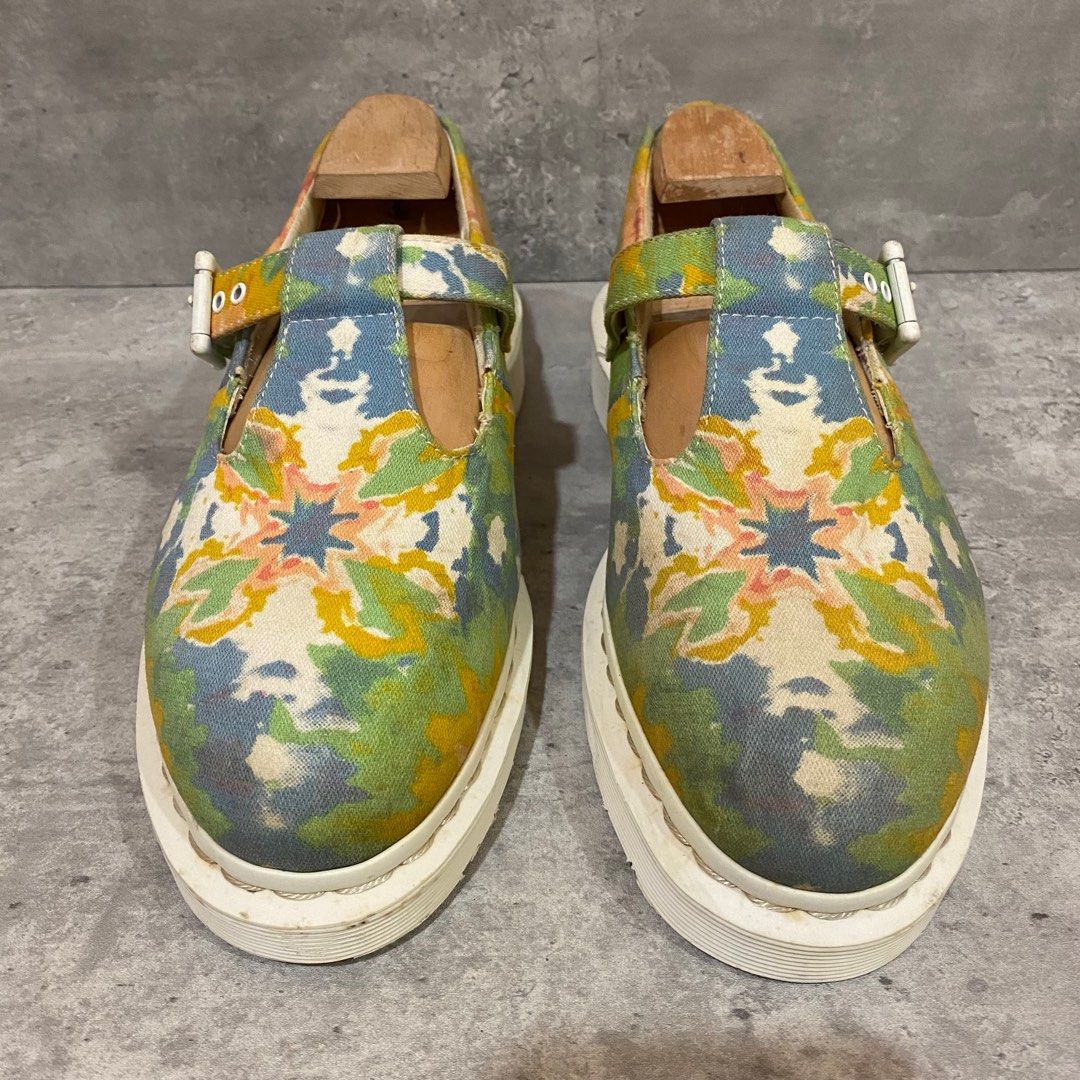 Dr martens online polley size 5