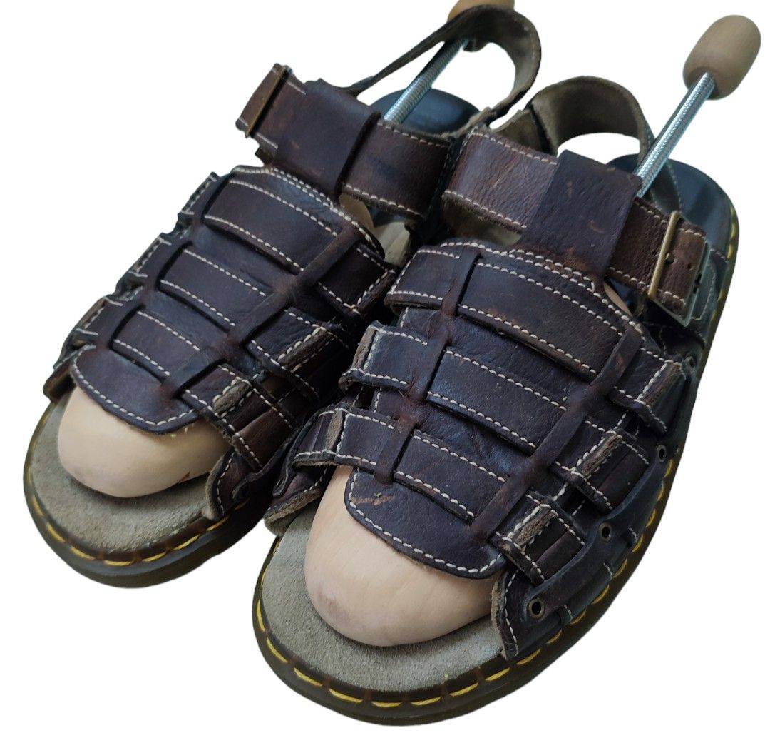 Doc martens hotsell fisherman sandals mens