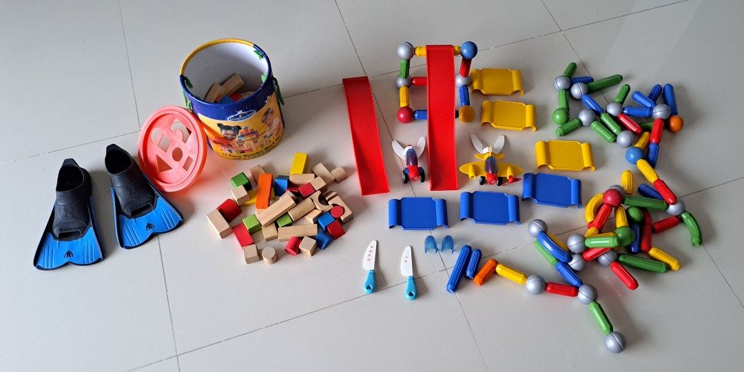 Gymbo construction toy hot sale