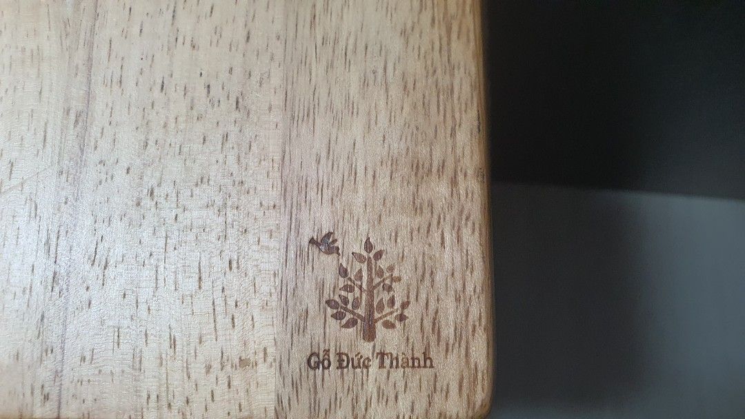 Foldable table (Category: Other Home Furniture) located in Singapore. Submitted by june6766 (Listing ID 1274783431, Image 3). Description: .