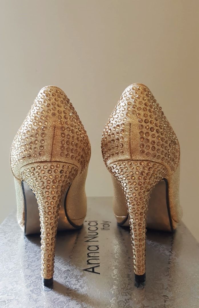 Gold heel shoes uk sale