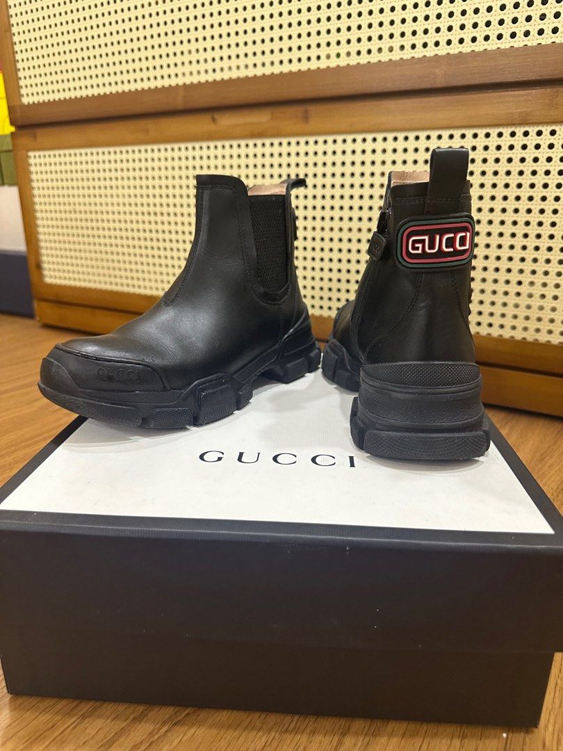 Girl discount gucci boots