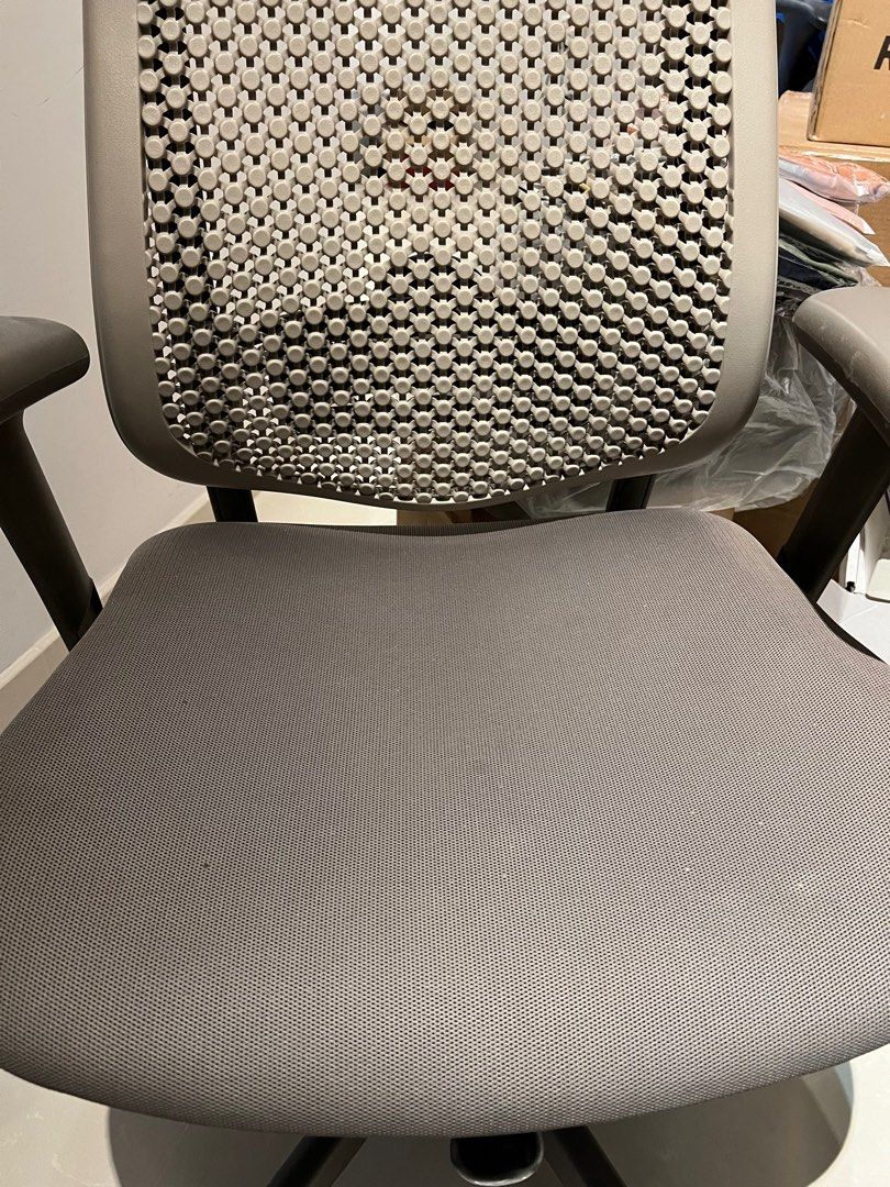 Herman Miller Celle Office Ergonomics Chair, Furniture & Home Living