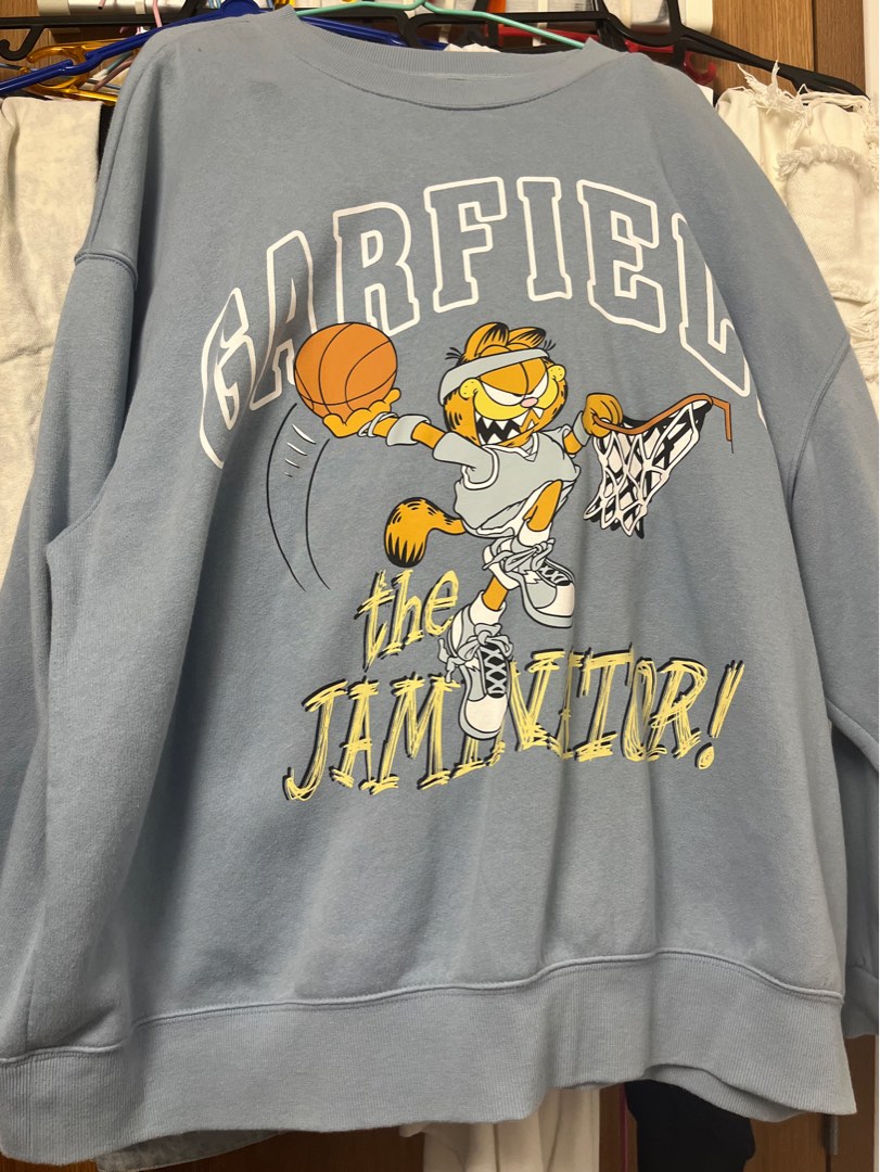 Garfield sweater h&m on sale