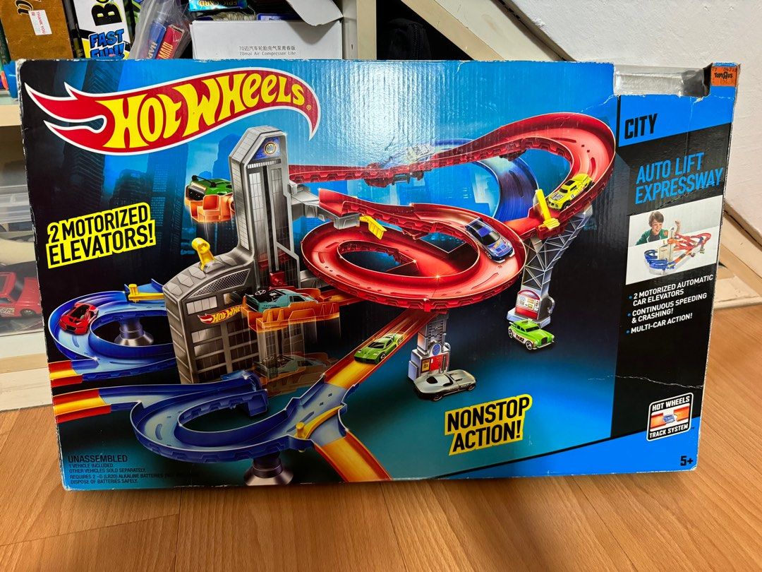 Hot wheels auto 2025 lift expressway assembly