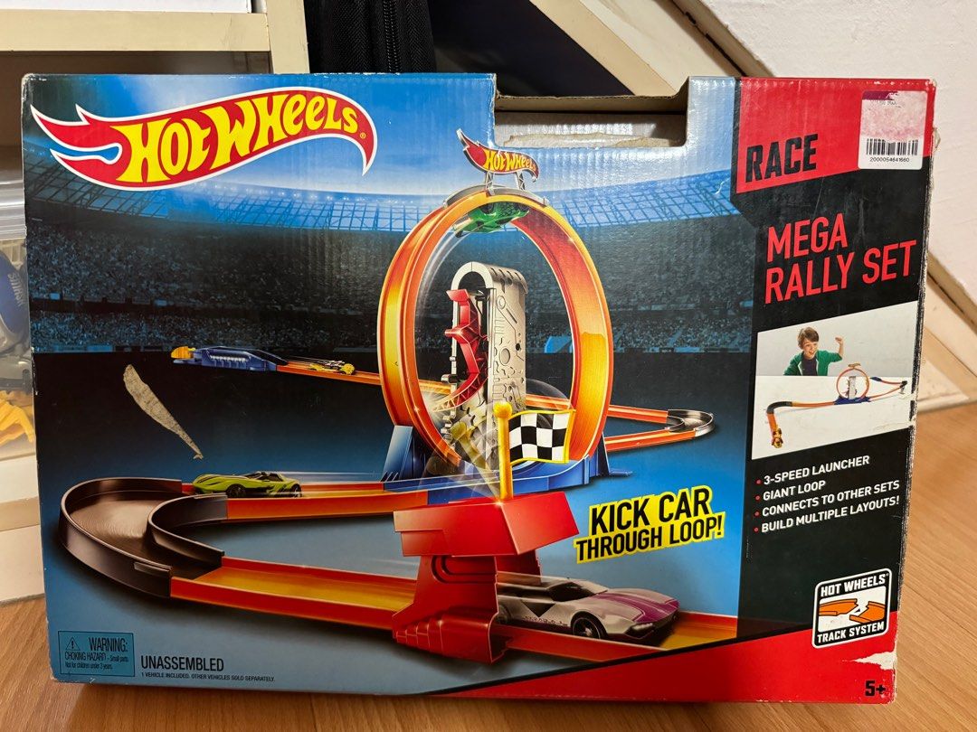 Hot wheels mega rally set top