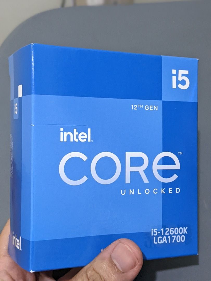 Intel Core i5-12600K Desktop Processor with Integrated