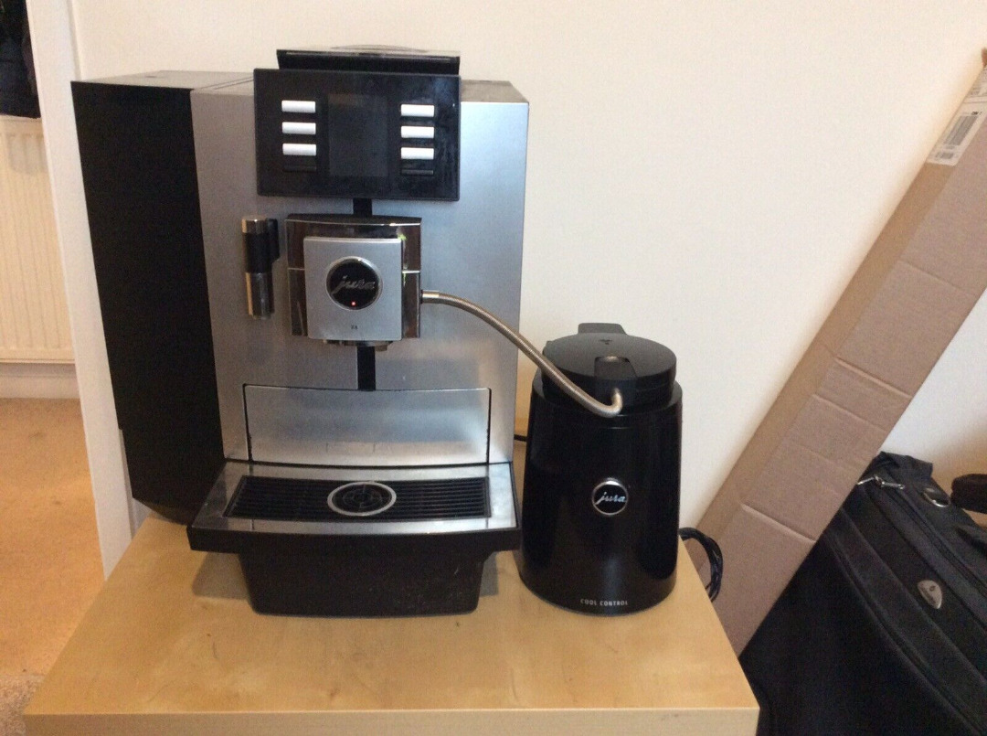JURA X8 COFFEE MACHINE, TV & Home Appliances, Kitchen Appliances