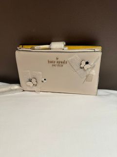 (Kategori: ) berada di . Dikirim oleh preloved3003 (ID iklan 1274785103, Gambar 1). Deskripsi: .