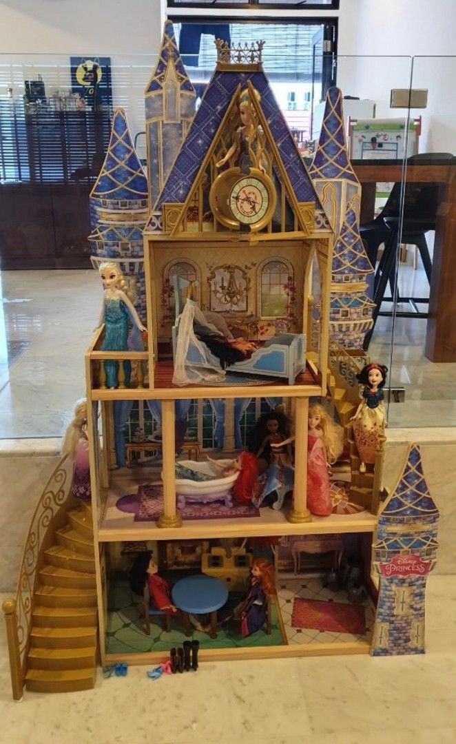 Kidkraft disney hotsell dollhouse