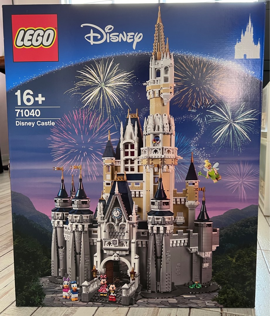 The Disney Castle 71040, Disney™