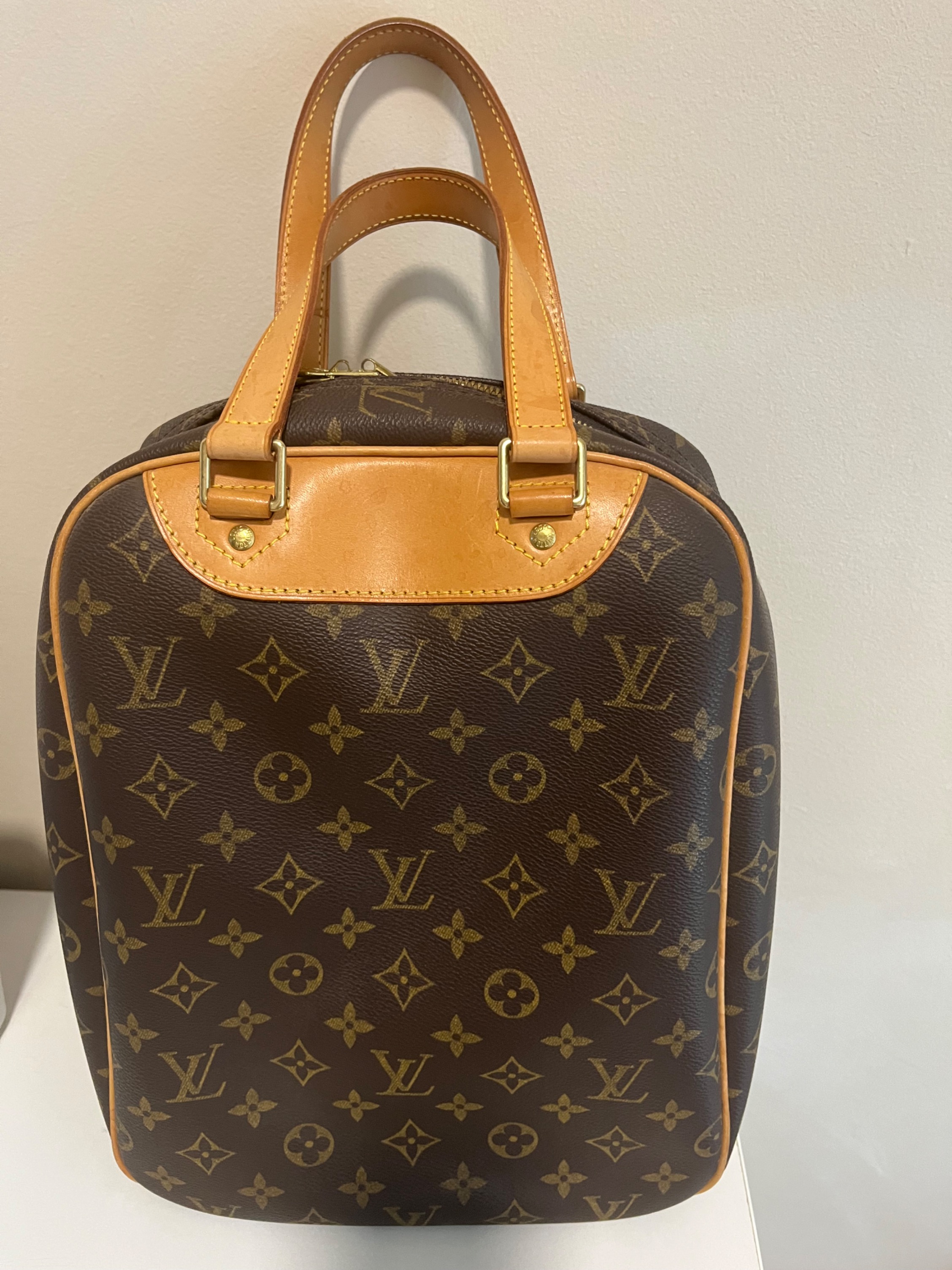Louis Vuitton Monogram Excursion Shoe Bag Luxury Bags Wallets