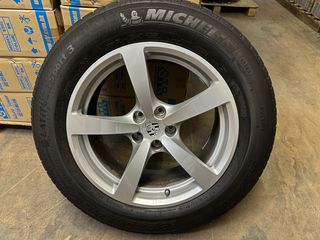 （分類：）位於 。 由 terence69156 提交（商品編號 1274746805，圖片 1）。簡介： 。