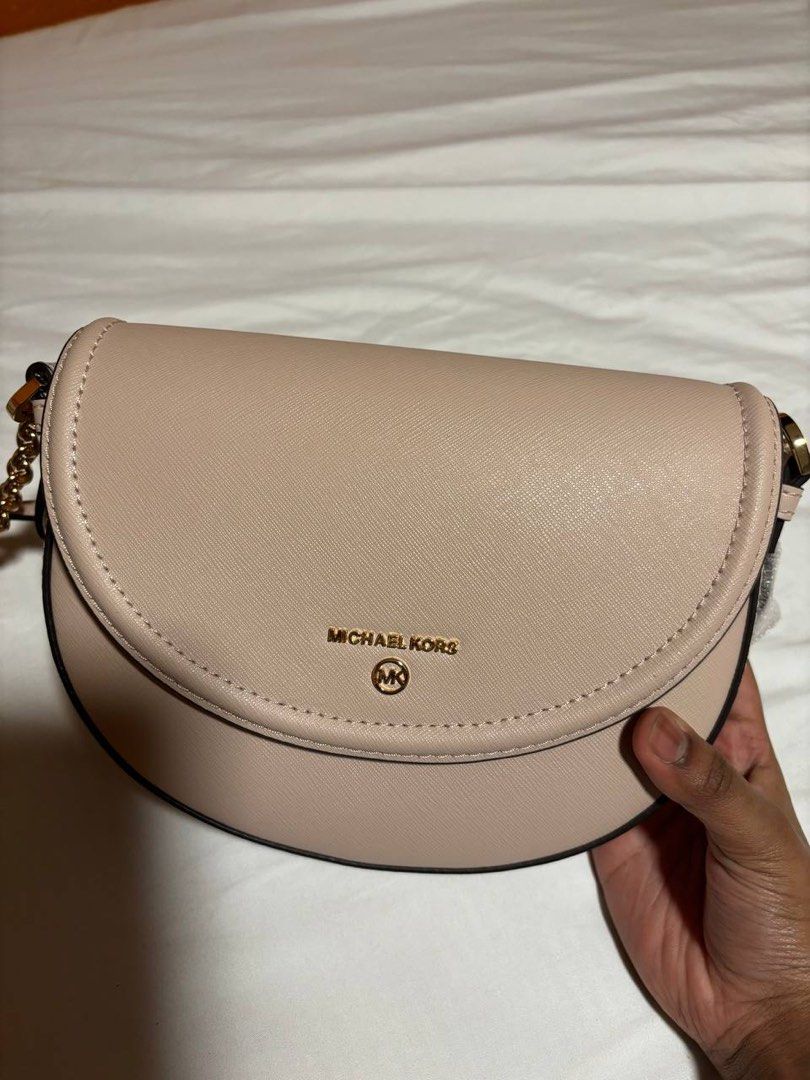 Michael kors half on sale dome crossbody soft pink