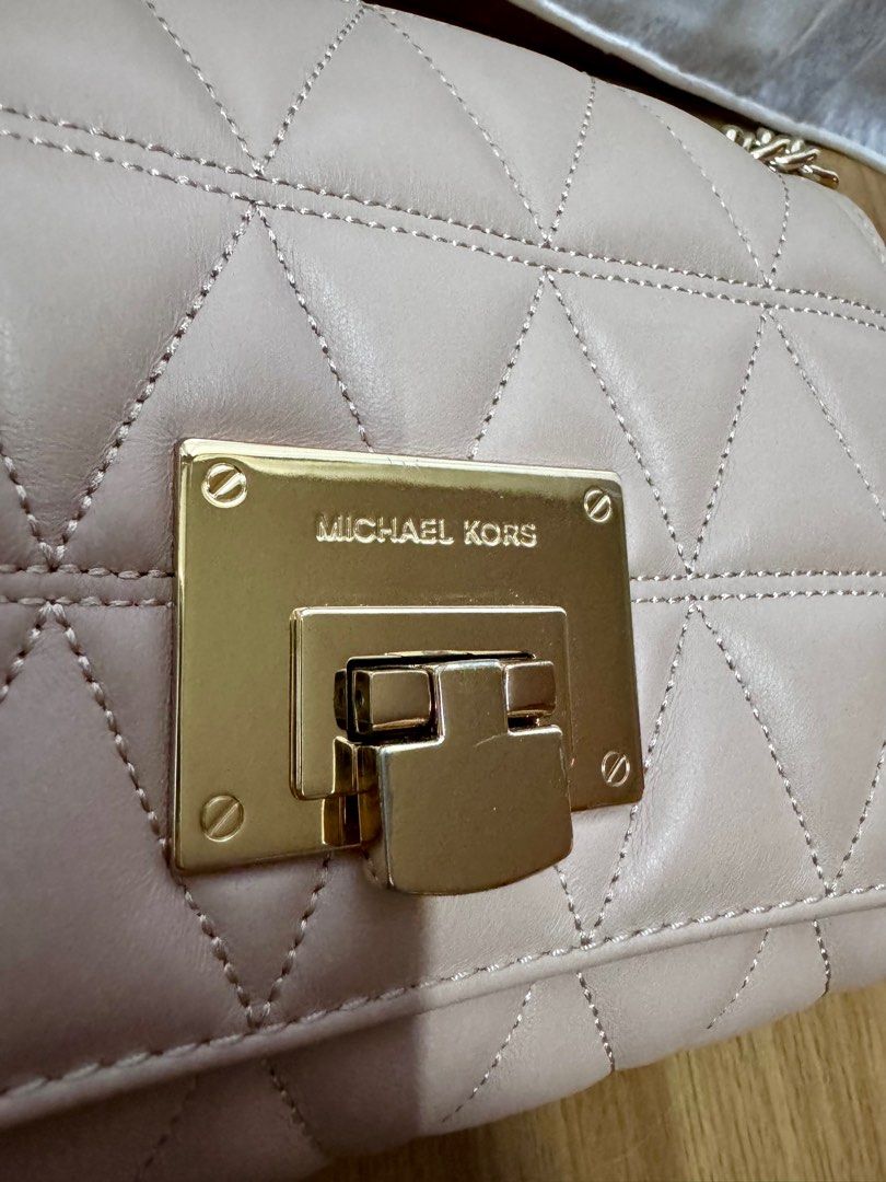 Michael Kors Vivianne Small Flap shoulder bag