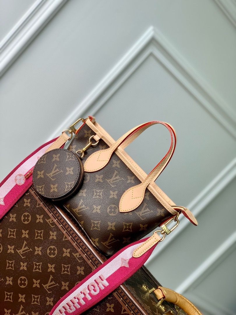 Neverfull mini store