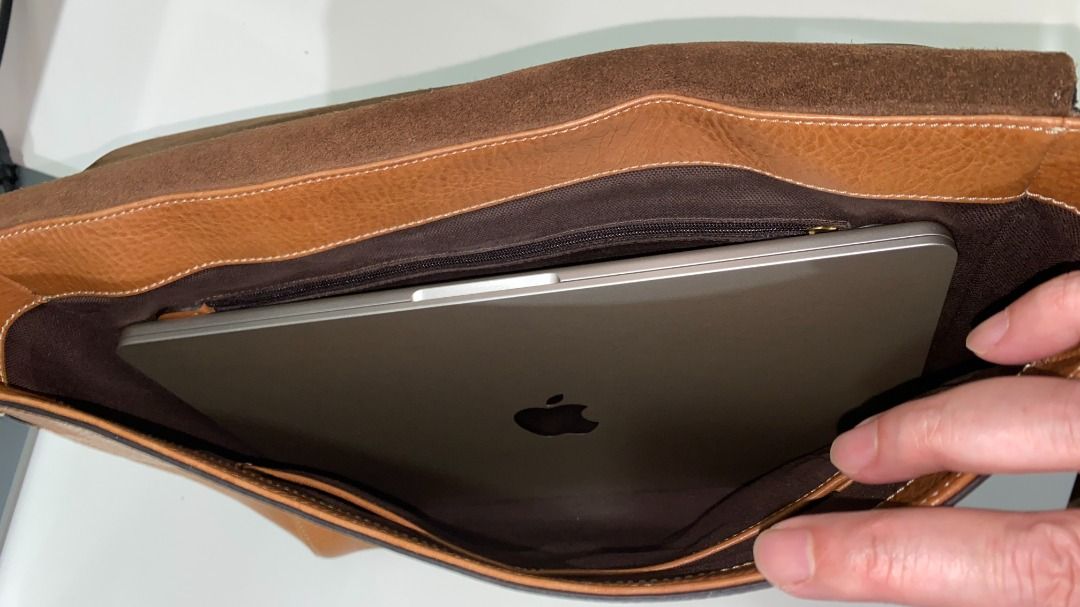 Mulberry Maxwell Large Messenger Bag in Oak Natural Vegetable Tanned Leather