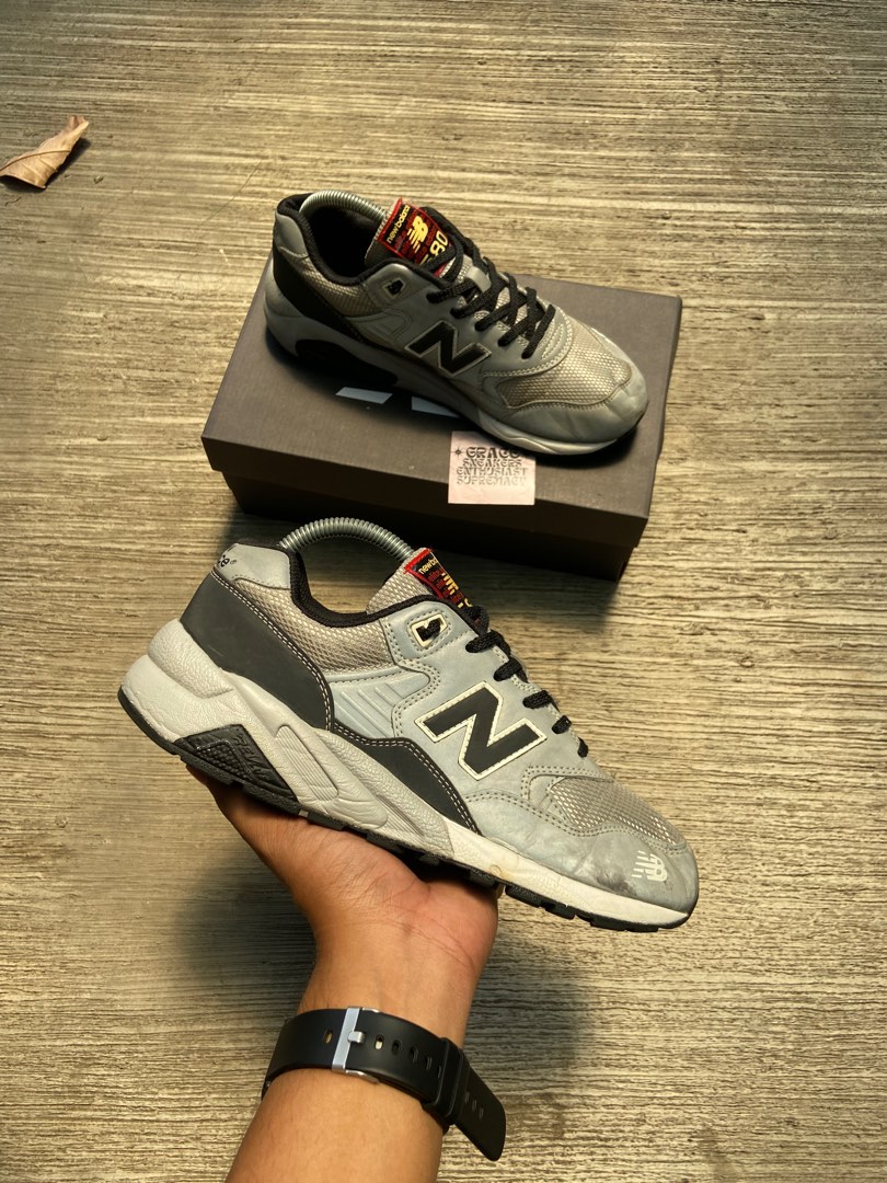 New Balance 580 Pinball Pack Grey Black Fesyen Pria Sepatu