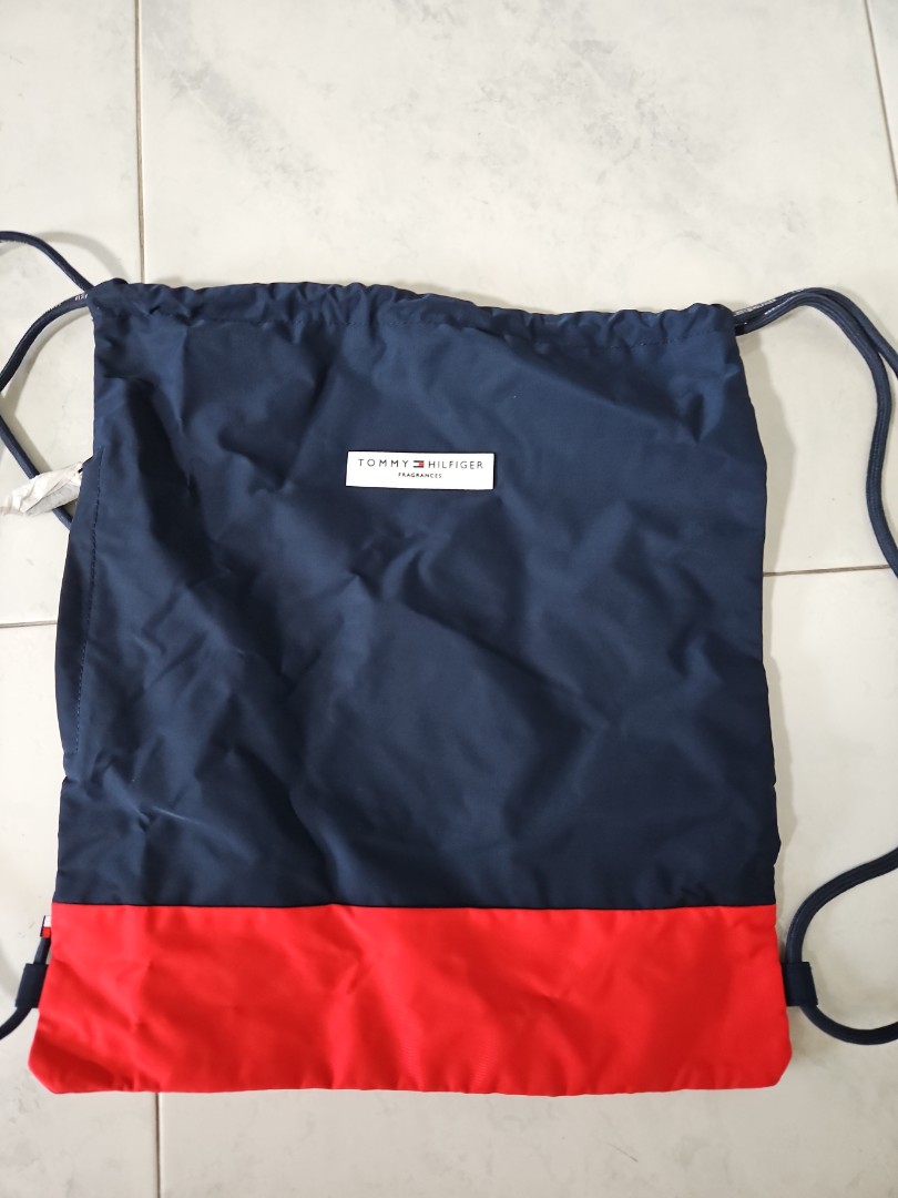 tommy hilfiger draw string bag