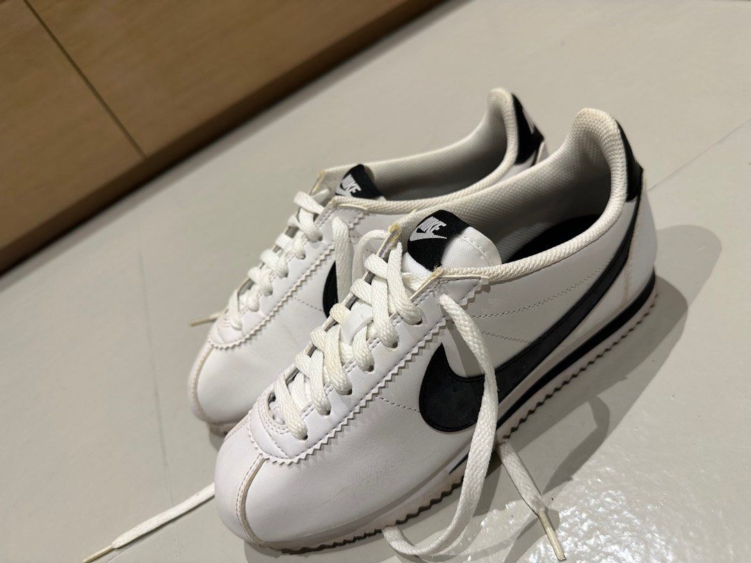 sport vision nike cortez
