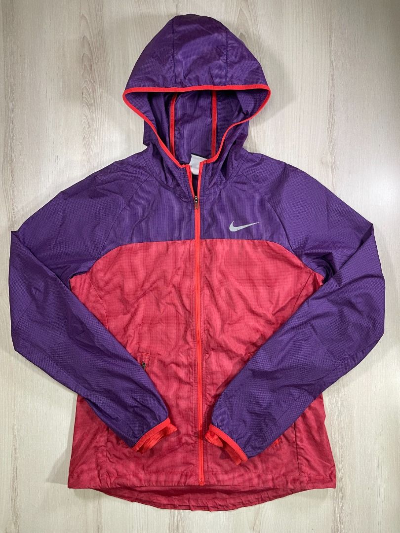 Nike Running Ladies Hoodie Jacket DQ2 Used Women s Fashion Activewear on Carousell