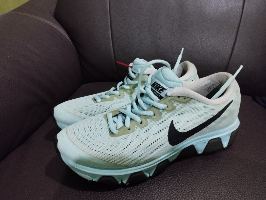 Nike tailwind 6 on sale