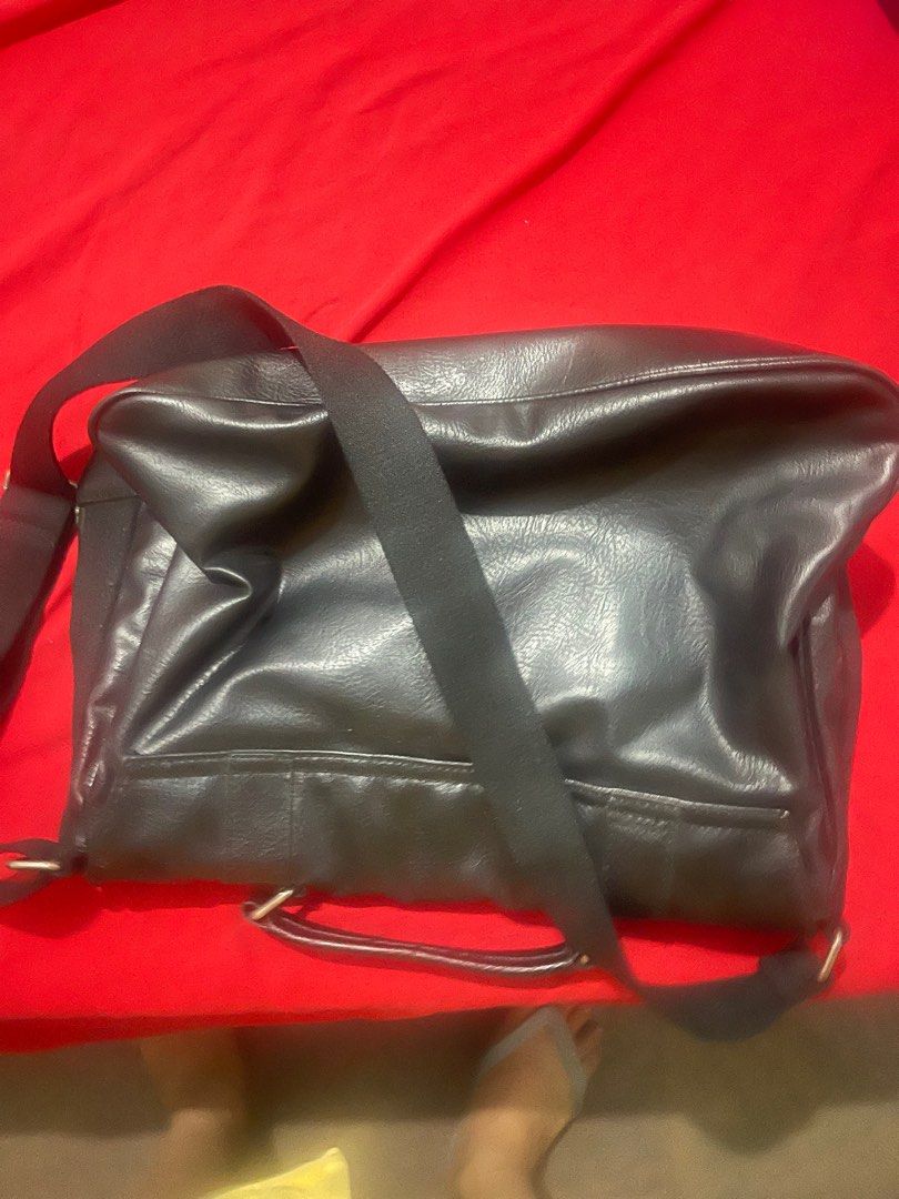 Original aldo messenger bag, Women's Fashion, Bags & Wallets, Cross