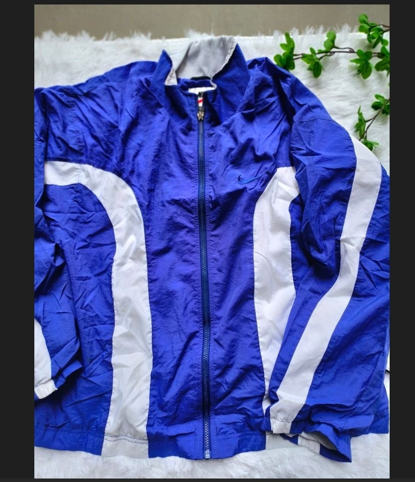 Nike windbreaker deals royal blue