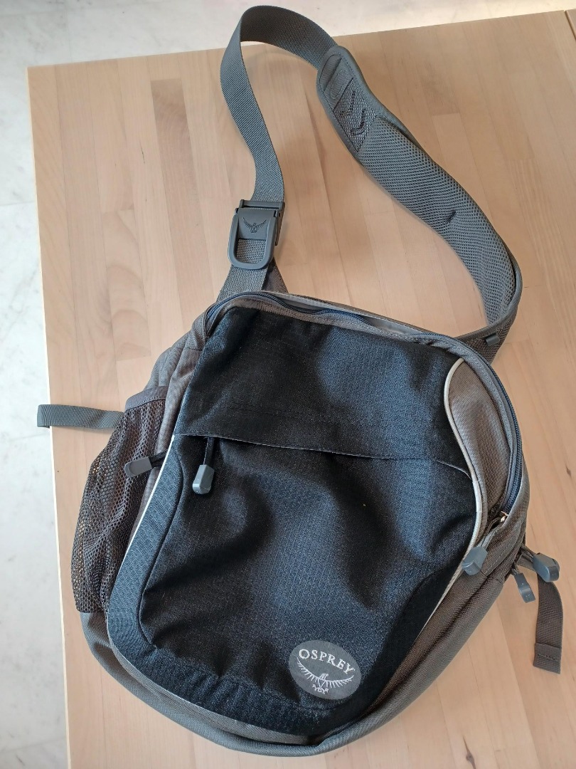 Osprey veer vertical shoulder deals bag
